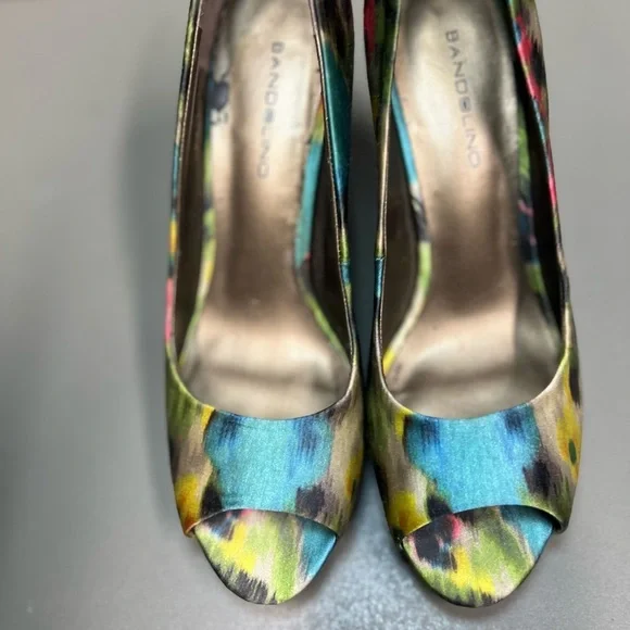 Bandolino Pumps BD7Jamara Abstract Floral Print PeepToe Multi-Color Size 6.5 - Picture 8 of 10